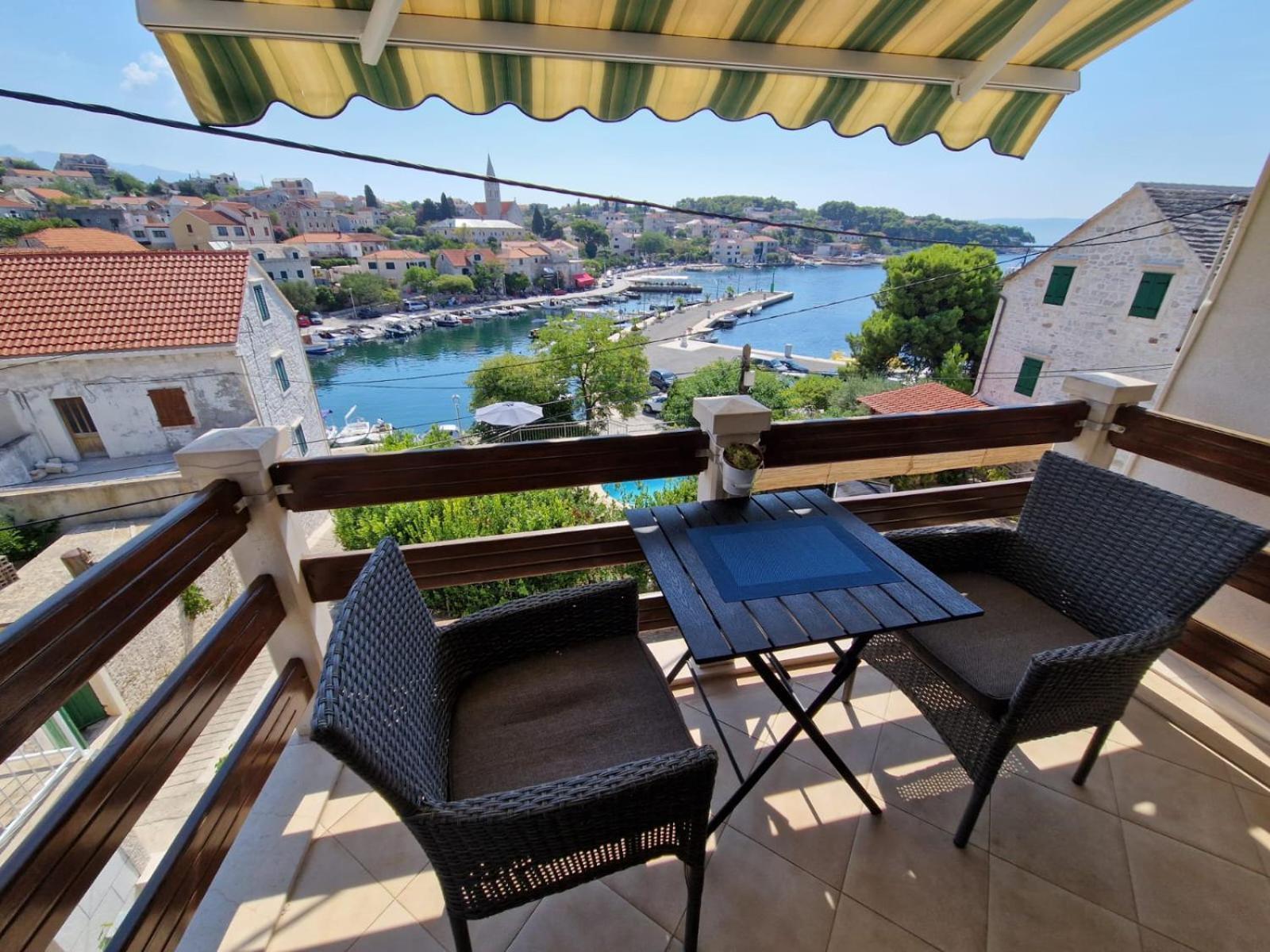 Studio Apartment Riva Sumartin Exterior foto